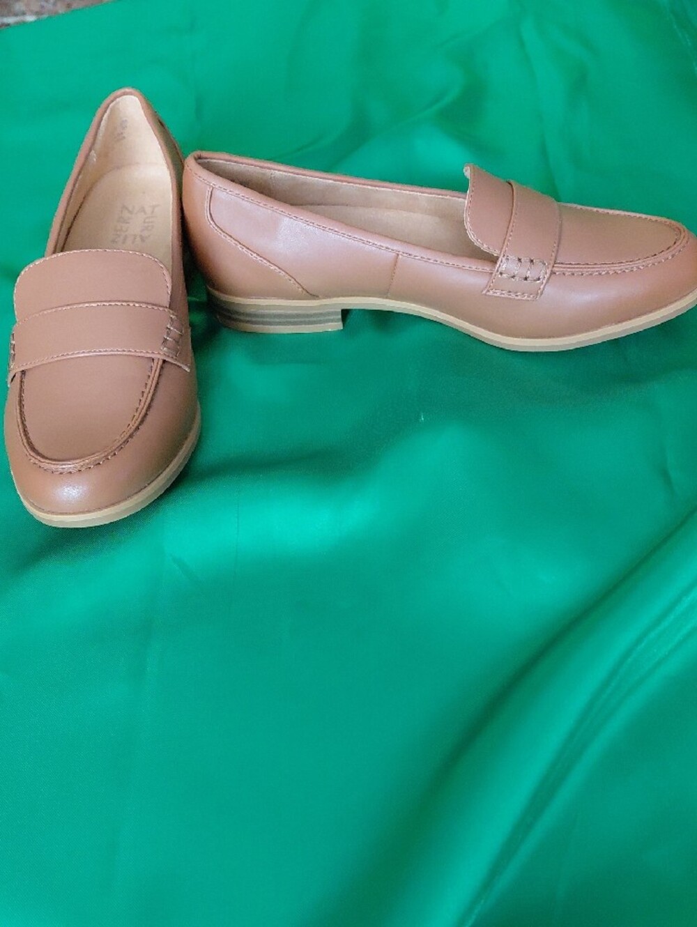 Naturalizer Womens Brown Leather Loafers, Sz. 7.5, NWOT
